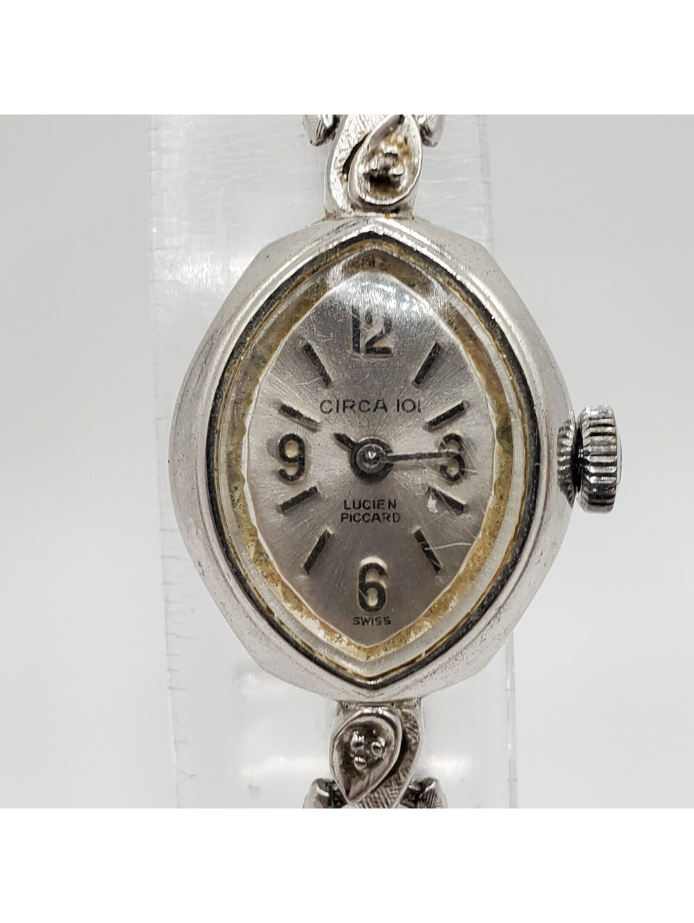 Vintage Lucien Piccard Circa 101 Mechanical Ladies Watch For Parts Or Repair